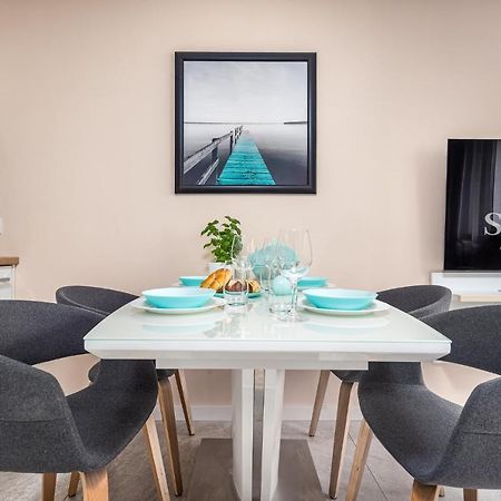 Apartament Lazure Przy Lesie-Sloneczne Tarasy Dziwnowek-Sannel Apartments For Rent Buitenkant foto