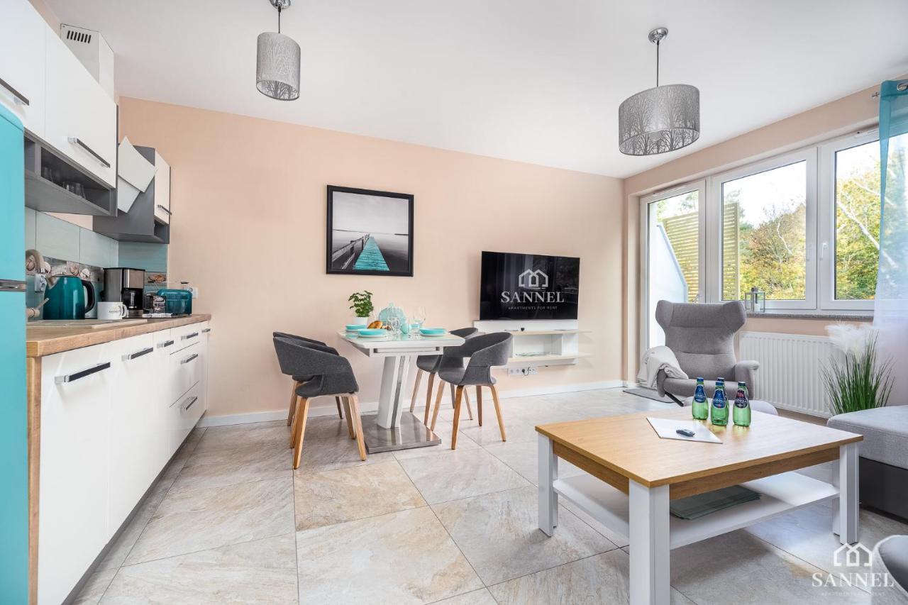 Apartament Lazure Przy Lesie-Sloneczne Tarasy Dziwnowek-Sannel Apartments For Rent Buitenkant foto