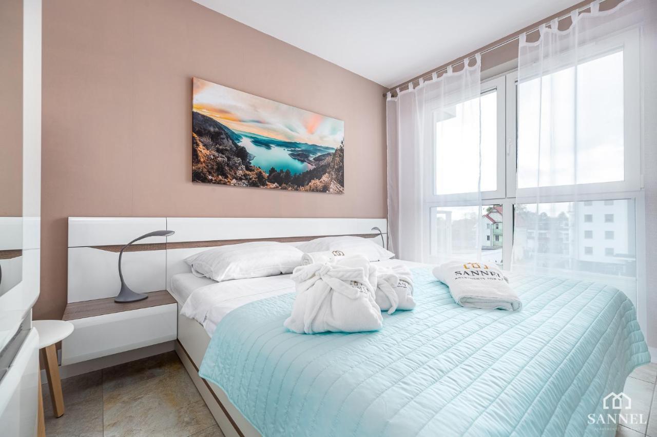 Apartament Lazure Przy Lesie-Sloneczne Tarasy Dziwnowek-Sannel Apartments For Rent Buitenkant foto