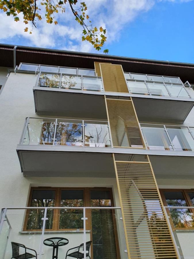 Apartament Lazure Przy Lesie-Sloneczne Tarasy Dziwnowek-Sannel Apartments For Rent Buitenkant foto